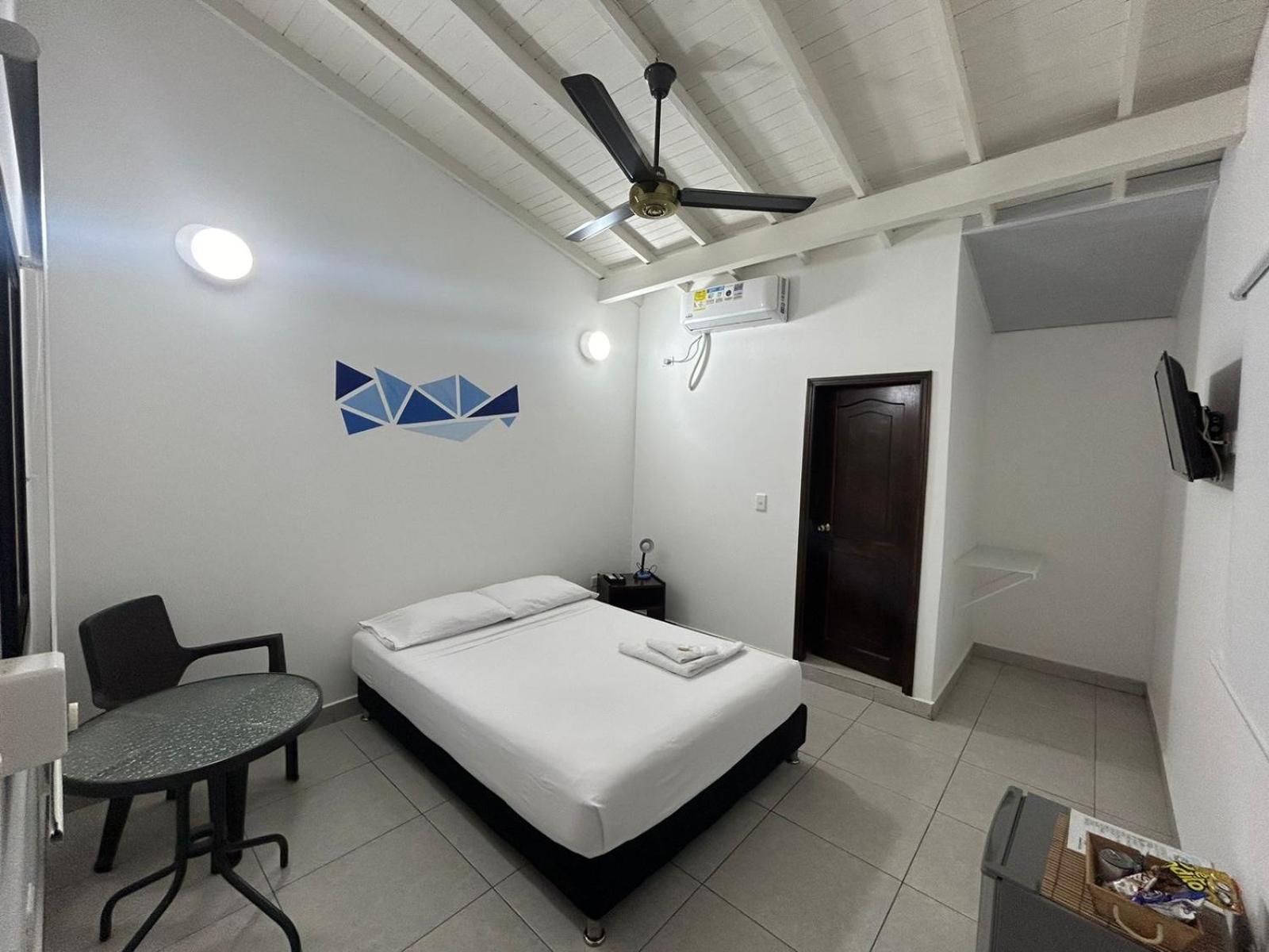 Hotel Puerto Azul Puerto Berrio Kültér fotó